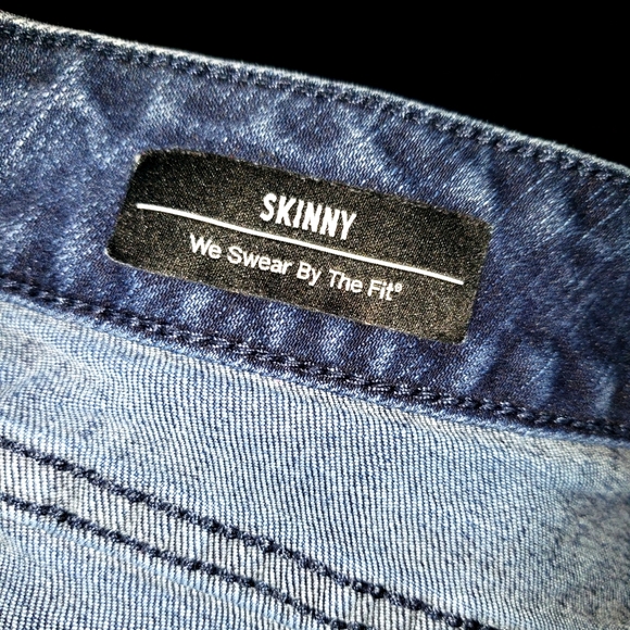 Torrid Skinny Jeans Size 22 - Picture 4 of 10